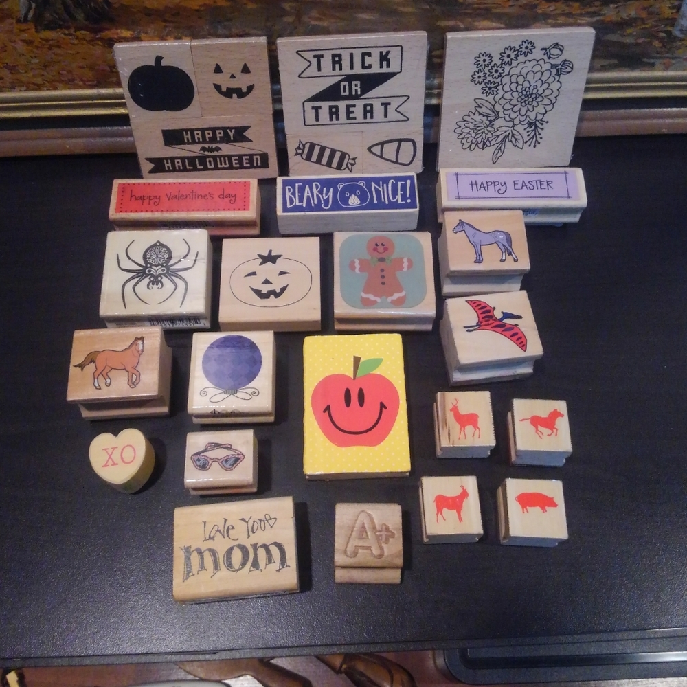 Stamps LOT 🔥 25+ Stamp Set 💎 Toy Fun Huge Lot Animals Halloween 🎃 🍎 🕷️ 🐷